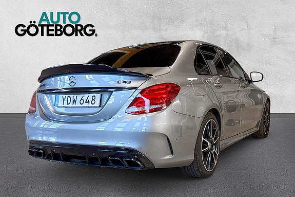 Mercedes-Benz C450 6 of 17