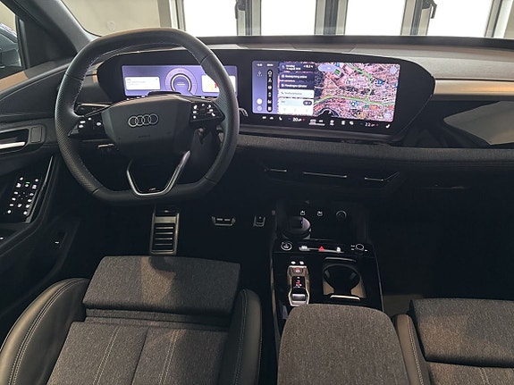 Audi Q6 e-tron 7 of 10
