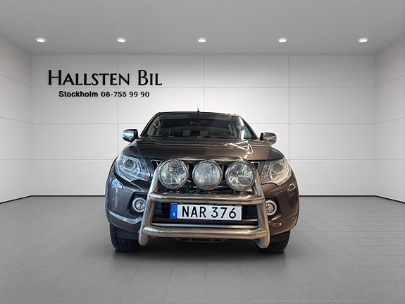 Mitsubishi L200 3 of 23