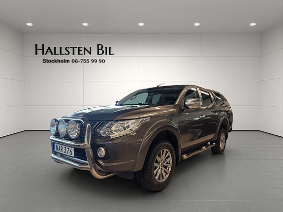 Mitsubishi L200 2 of 23