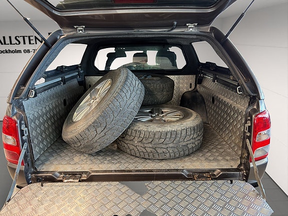 Mitsubishi L200 15 of 23