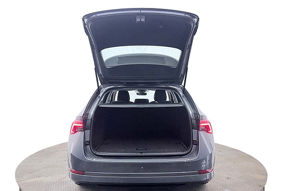 Skoda Octavia 8 of 30
