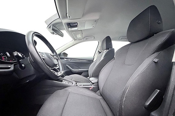 Skoda Octavia 12 of 30