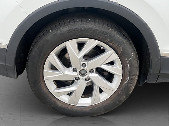Volkswagen Tiguan 26 of 27