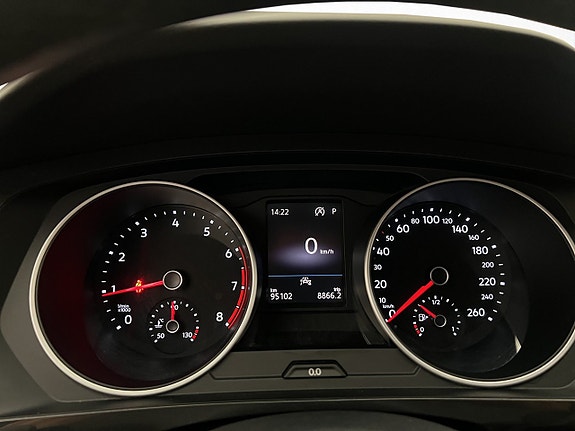Volkswagen Tiguan 17 of 27