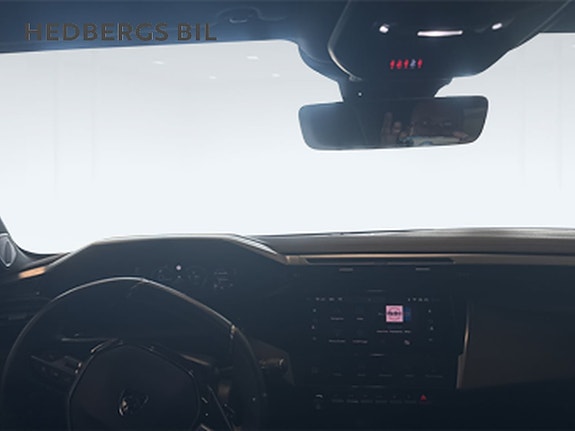 Peugeot 308 9 of 13