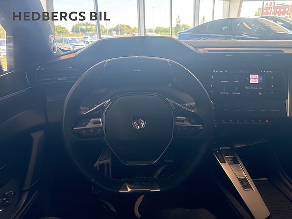 Peugeot 308 11 of 13