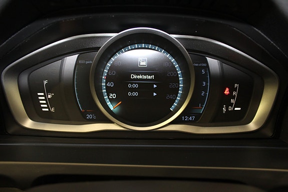 Volvo V60 Cross Country 18 of 20