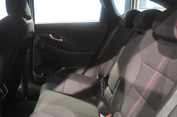 Hyundai i30 4 of 11