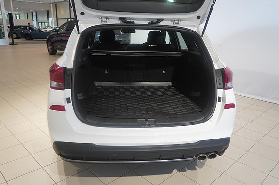 Hyundai i30 6 of 11