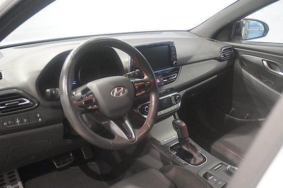 Hyundai i30 2 of 11