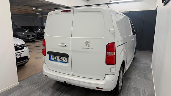 Peugeot Expert 5 of 12