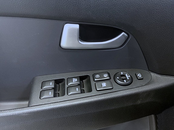 Kia Sportage 7 of 15