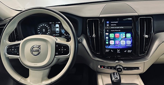 Volvo XC60 13 of 13