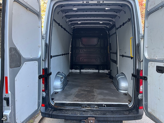 Volkswagen Crafter 35 3 of 9