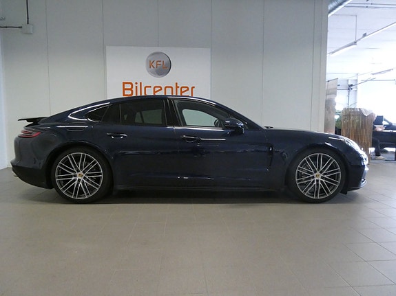 Porsche Panamera 4 4 of 26