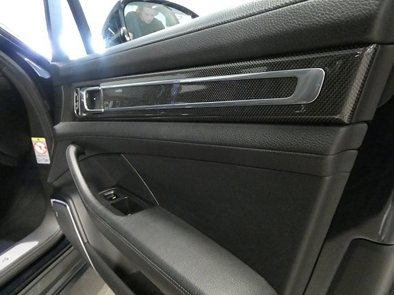 Porsche Panamera 4 19 of 26