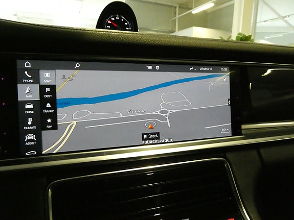 Porsche Panamera 4 22 of 26