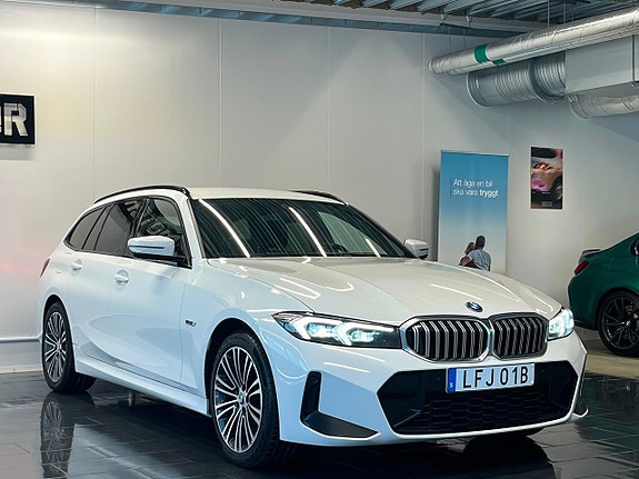 BMW 330e 4 of 27