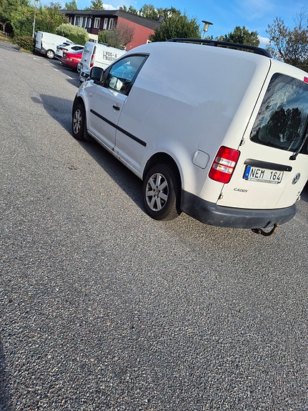 Volkswagen Caddy 4 of 9