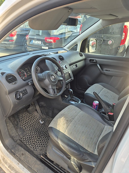 Volkswagen Caddy 9 of 9