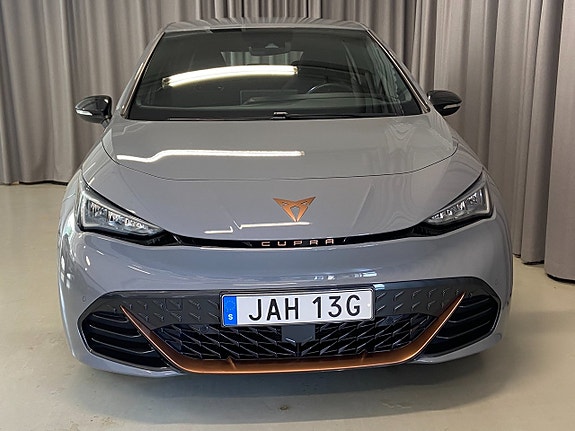 Cupra Born 2 of 18