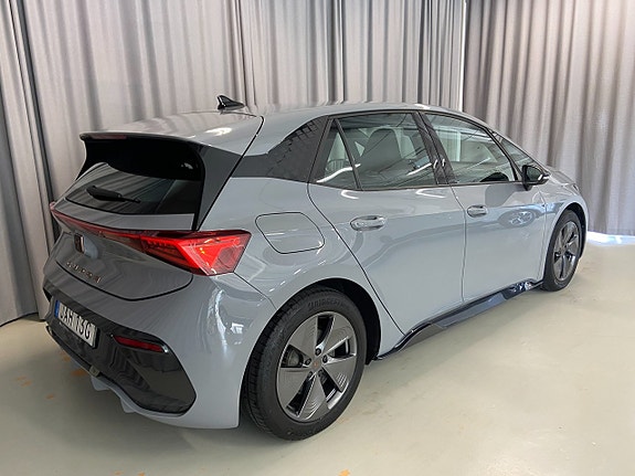 Cupra Born 6 of 18