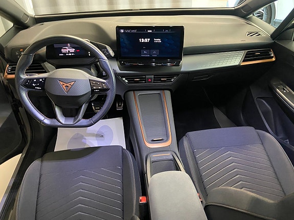 Cupra Born 11 of 18