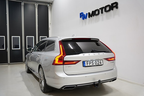 Volvo V90 4 of 29