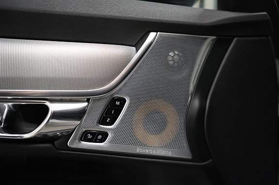 Volvo V90 8 of 29