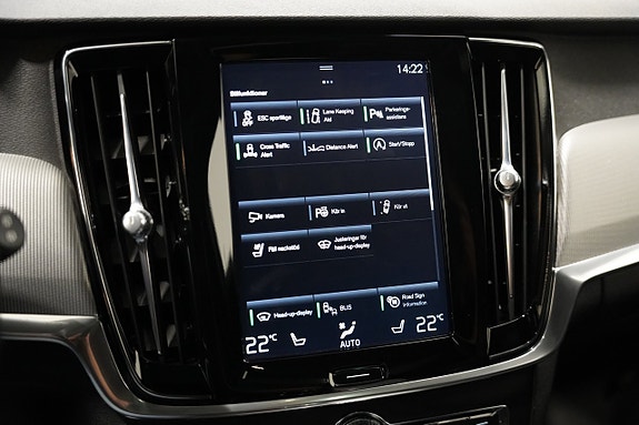 Volvo V90 22 of 29