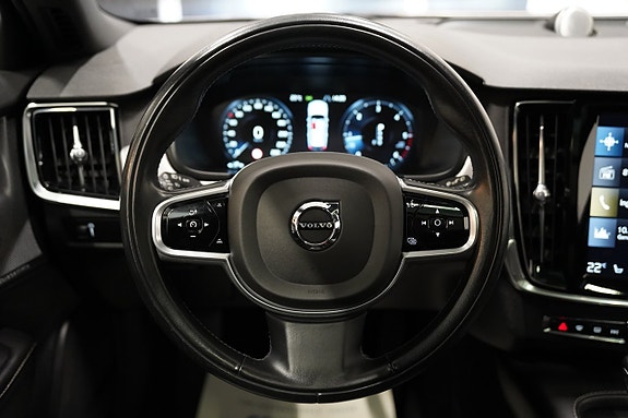 Volvo V90 15 of 29