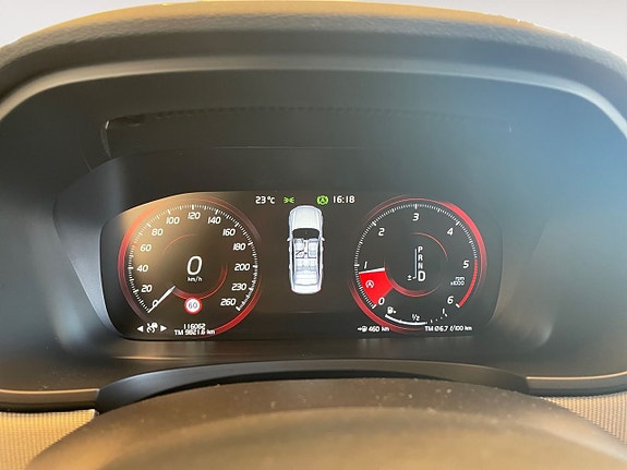 Volvo S90 12 of 26
