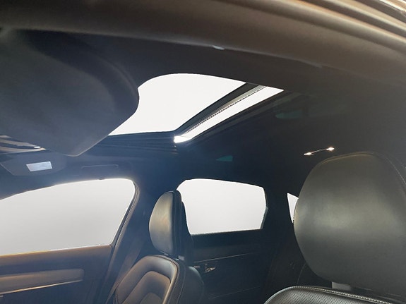 Volvo S90 19 of 26