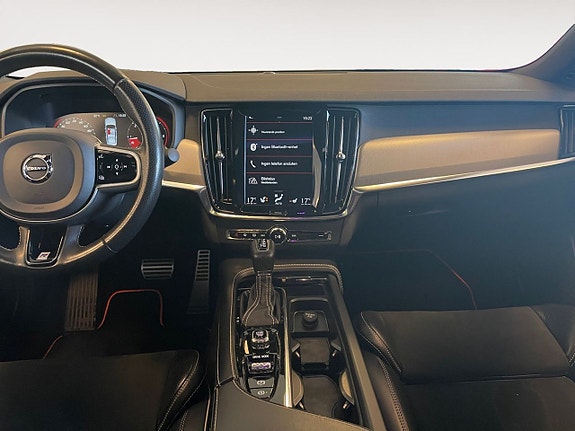 Volvo S90 11 of 26