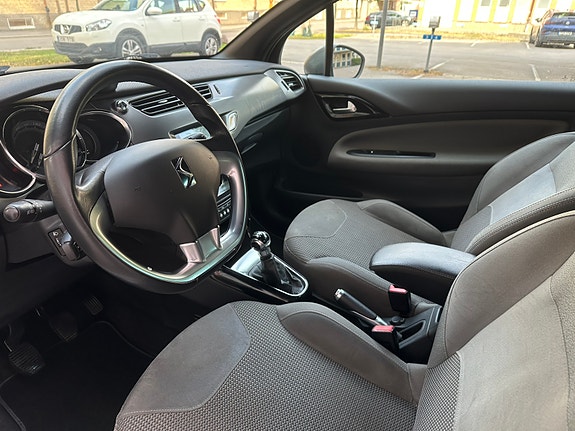 Citroen DS3 8 of 10