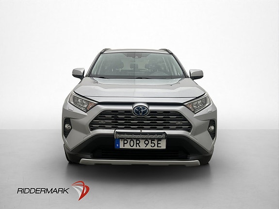 Toyota RAV4 2 of 30