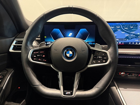 BMW 330e 13 of 18