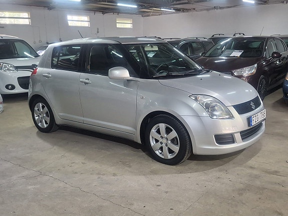 Suzuki Swift 2 of 16