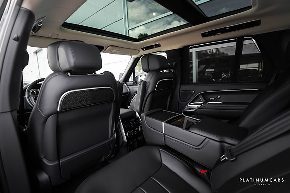 Land Rover Range Rover 10 of 26