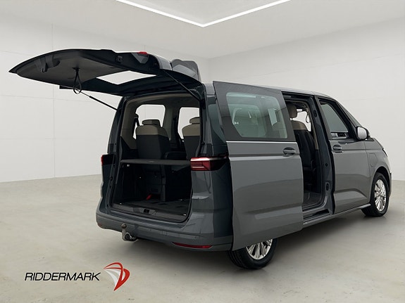 Volkswagen Multivan 12 of 30