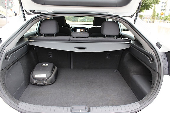 Hyundai IONIQ 15 of 30
