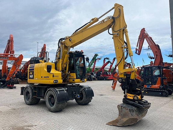 Komatsu PW 148-11 7 of 18