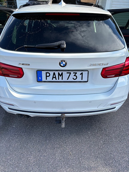 BMW 320d 5 of 9