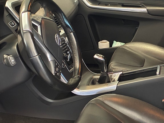 Volvo XC60 6 of 9
