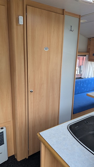 Knaus Vimara 450 TK/TUF 9 of 16