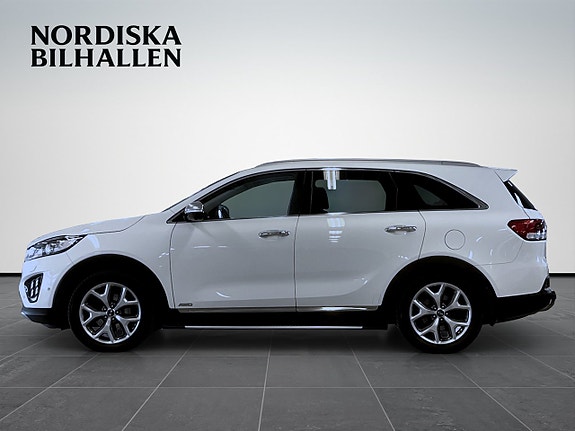 Kia Sorento 4 of 22