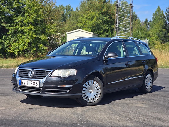 Volkswagen Passat 15 of 30