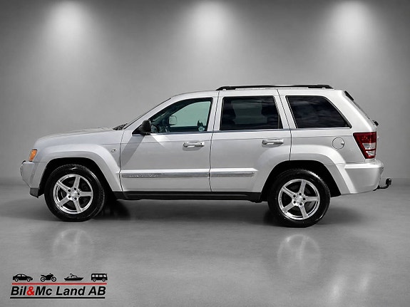 Jeep Grand Cherokee 2 of 22