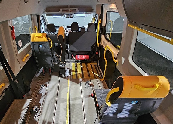 Ford Transit 11 of 13